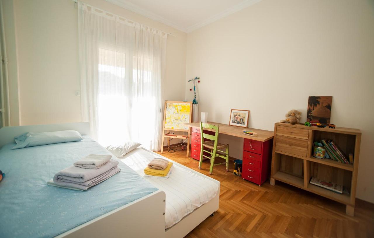 2 Bedroom Apartment At The Historical Center, View To Acropolis Athen Eksteriør billede