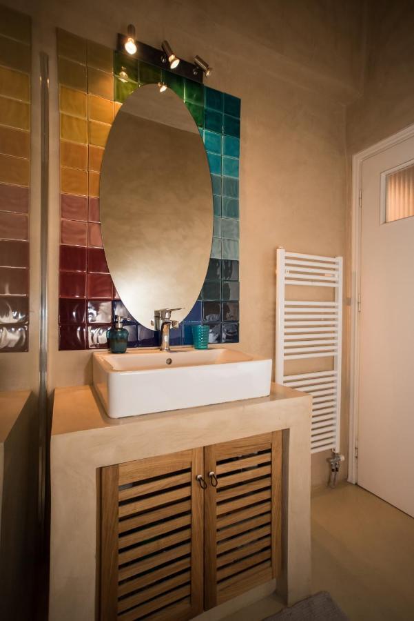 2 Bedroom Apartment At The Historical Center, View To Acropolis Athen Eksteriør billede