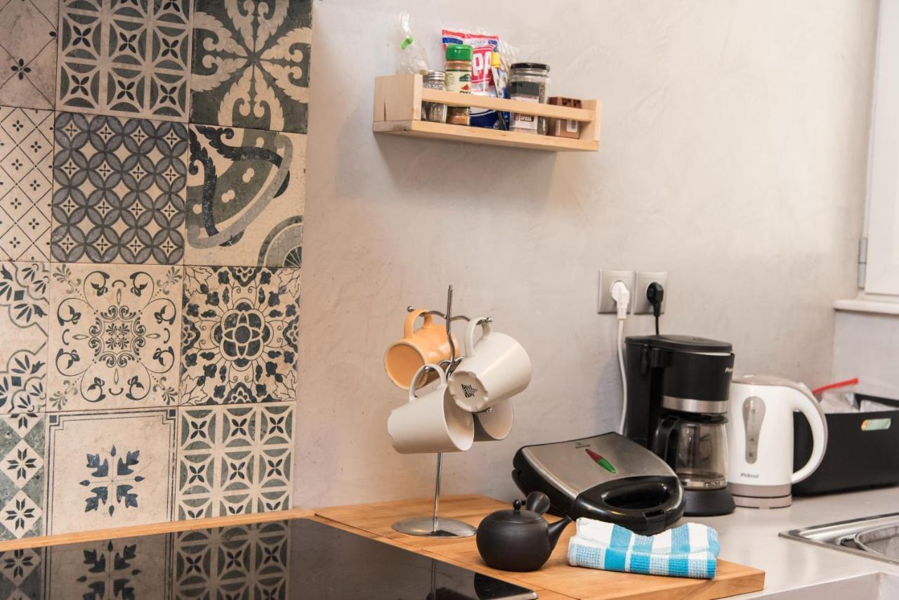 2 Bedroom Apartment At The Historical Center, View To Acropolis Athen Eksteriør billede